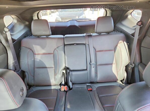 3GNKBKRS6LS624926 2020 CHEVROLET BLAZER Red Widok tylnych siedzeń