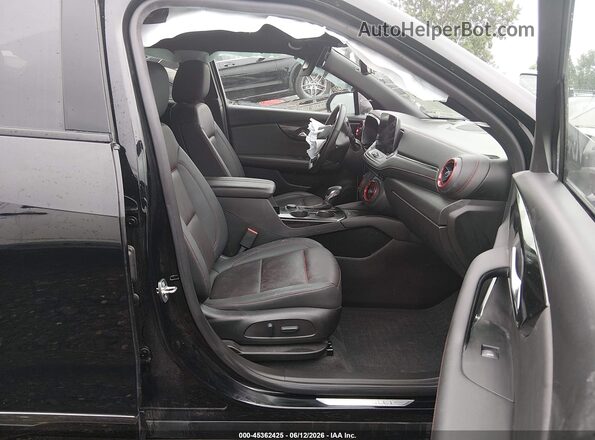 3GNKBKRS8PS177666 2023 CHEVROLET BLAZER Black Front interior view