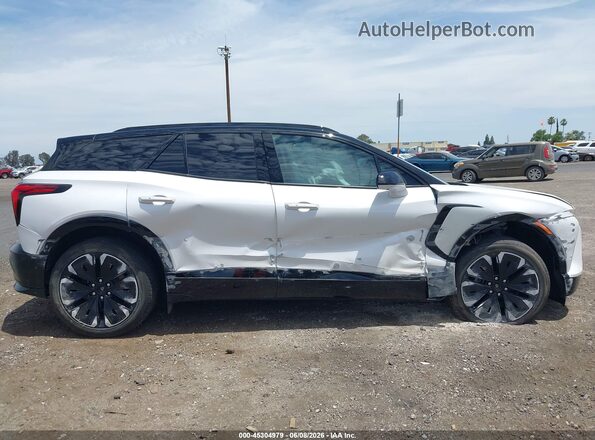 3GNKD1RJ0SS178945 2025 CHEVROLET OTHER Белый Вид задней части салона