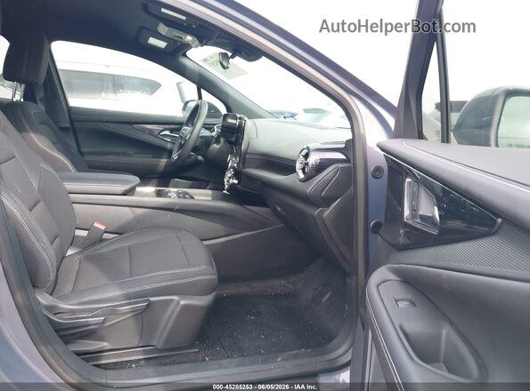 3GNKDBRM1SS243592 2025 CHEVROLET OTHER Gray წინა სალონის ხედი