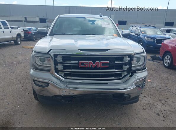 3GTP1NEC4JG612291 2018 GMC SIERRA Silver Vista del cuadro de instrumentos