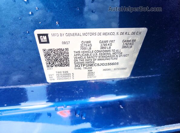 3GTP1NEC5JG155605 2018 GMC SIERRA Blue Widok komory silnika