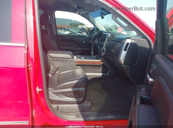 3GTP1NEC5JG387105 2018 GMC SIERRA Красный Вид салона спереди