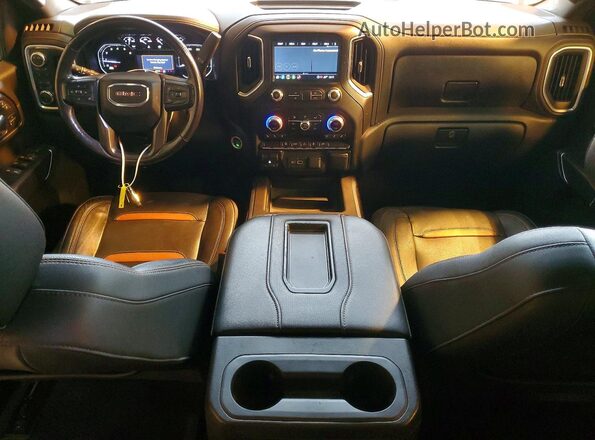 3GTP9EEDXMG454173 2021 GMC SIERRA Silver Առջևի վահանակի տեսք