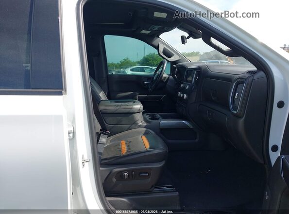 3GTP9EEL9LG409523 2020 GMC SIERRA White Widok wnętrza z przodu