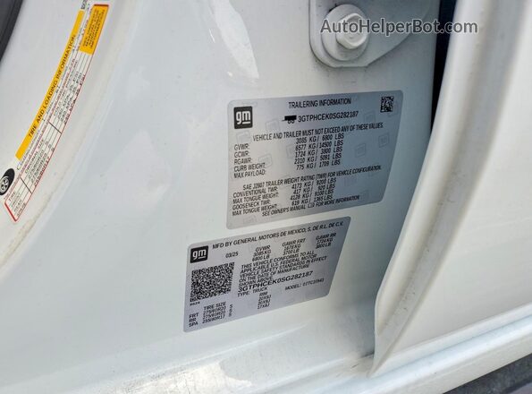 3GTPHCEK0SG282187 2025 GMC SIERRA White Widok komory silnika