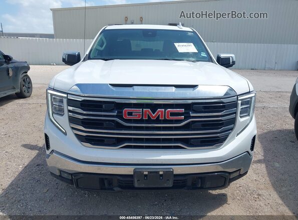 3GTPHDED6SG245989 2025 GMC SIERRA White Սարքավորումների վահանակի տեսք