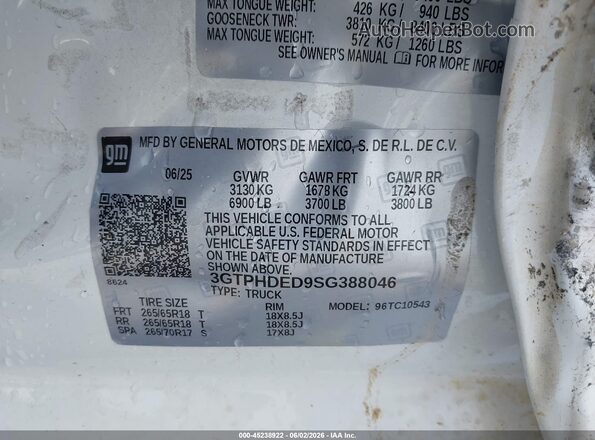3GTPHDED9SG388046 2025 GMC SIERRA White ძრავის განყოფილების ხედი