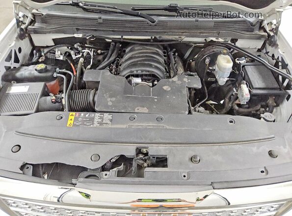 3GTU2NEC4JG607480 2018 GMC SIERRA White Rear interior view