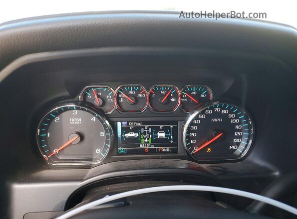 3GTU2NEC6JG150204 2018 GMC SIERRA Серебряный Вид щитка приборов