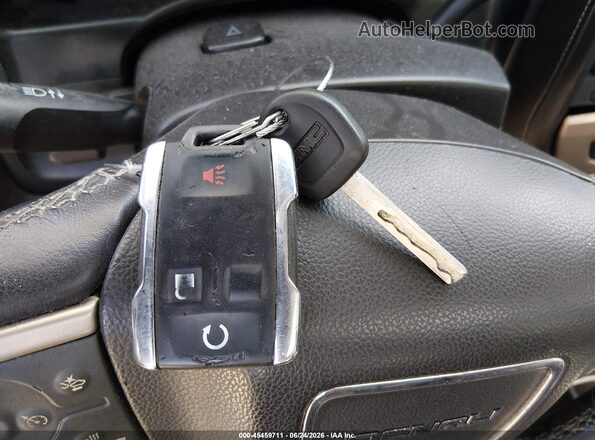 3GTU2PEJ0HG479047 2017 GMC SIERRA White Vista del salpicadero