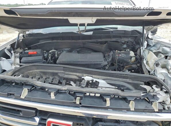 3GTUUDED8RG312486 2024 GMC SIERRA White Rear interior view