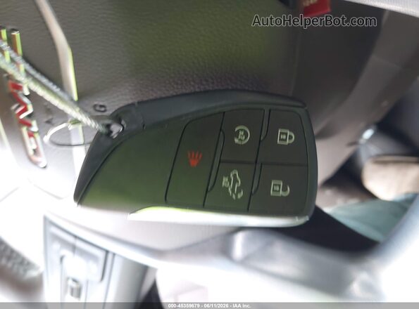 3GTUUDEDXTG160895 2026 GMC SIERRA Белый Вид панели приборов
