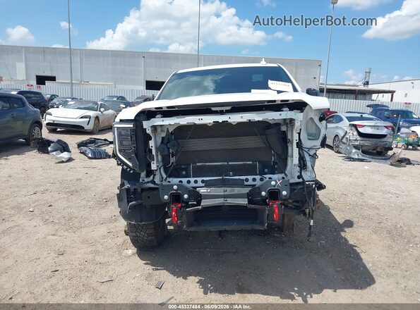 3GTUUEE87RG224294 2024 GMC SIERRA White Rear interior view