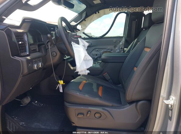 3GTUUEEL7TG229118 2026 GMC SIERRA Gray Вид салону спереду