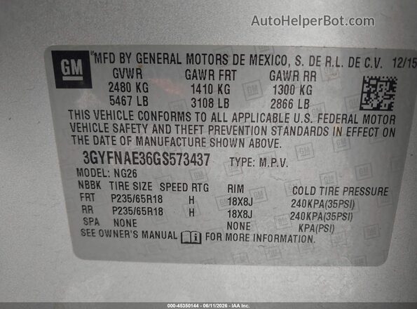 3GYFNAE36GS573437 2016 CADILLAC SRX Silver ძრავის განყოფილების ხედი