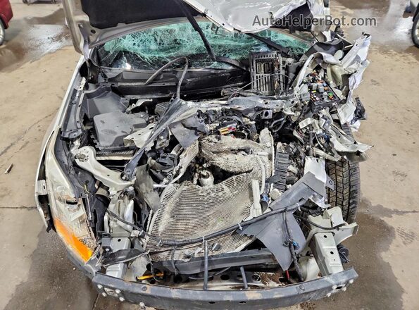 3GYFNCE3XGS581634 2016 CADILLAC SRX Silver Vista del compartimento del motor