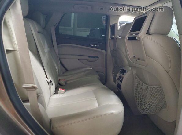 3GYFNGE36GS526685 2016 CADILLAC SRX Tan Widok wnętrza z tyłu