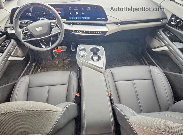 3GYK3BMR3SS152607 2025 CADILLAC OPTIQ White Вид панелі приладів