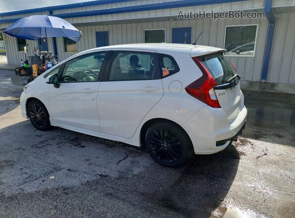 3HGGK5G60JM706790 2018 HONDA FIT White Rear left