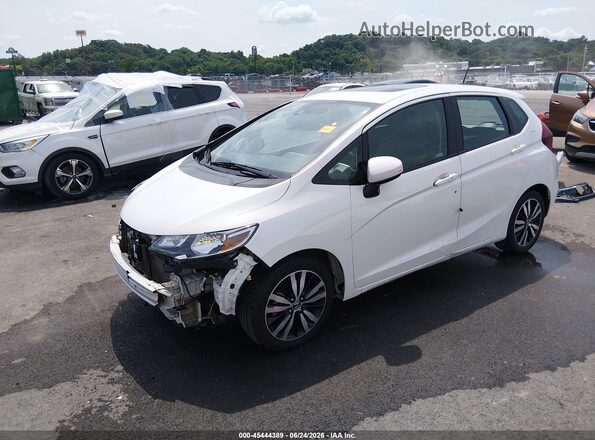3HGGK5H00JM730582 2018 HONDA FIT White Front left