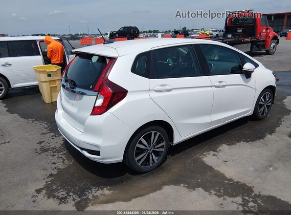 3HGGK5H00JM730582 2018 HONDA FIT White Rear right