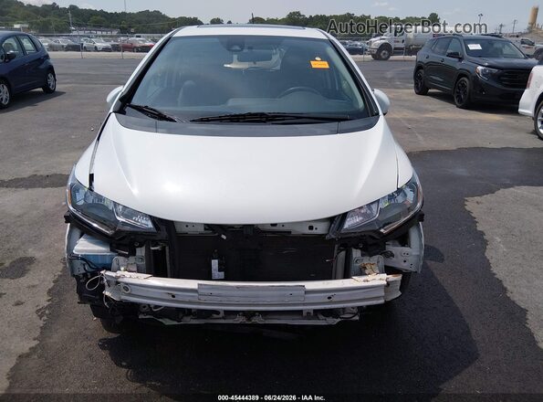 3HGGK5H00JM730582 2018 HONDA FIT White Rear interior view