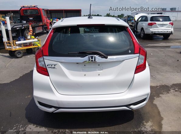 3HGGK5H00JM730582 2018 HONDA FIT White 