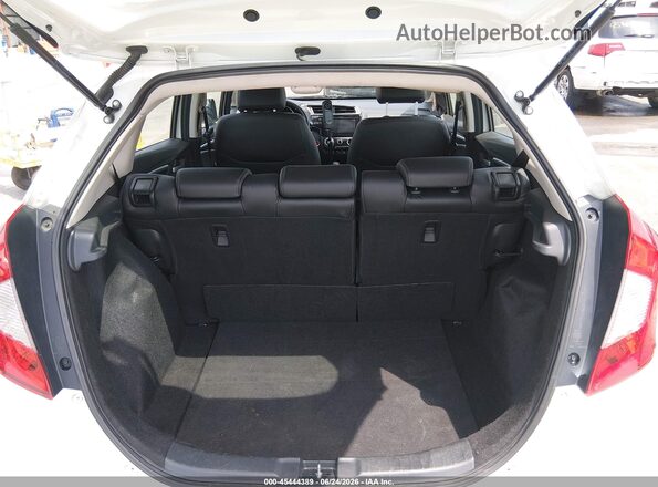 3HGGK5H00JM730582 2018 HONDA FIT White 
