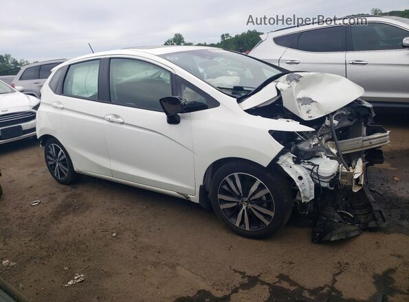 3HGGK5H09JM717863 2018 HONDA FIT White Przód prawy