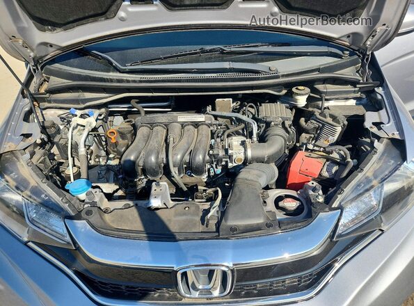3HGGK5H43JM732717 2018 HONDA FIT Silver Вид задньої частини салону
