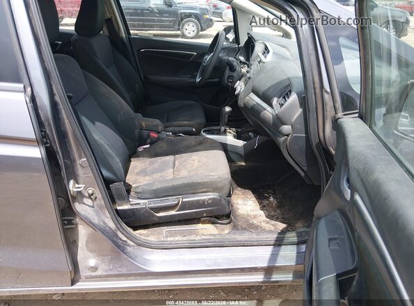3HGGK5H45KM713314 2019 HONDA FIT Серебряный Вид салона спереди