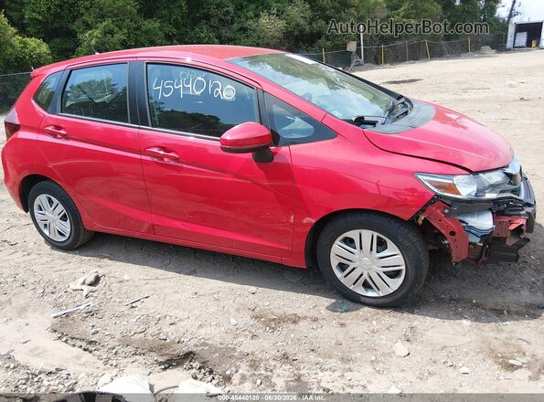 3HGGK5H48KM738577 2019 HONDA FIT Red 360 interior view