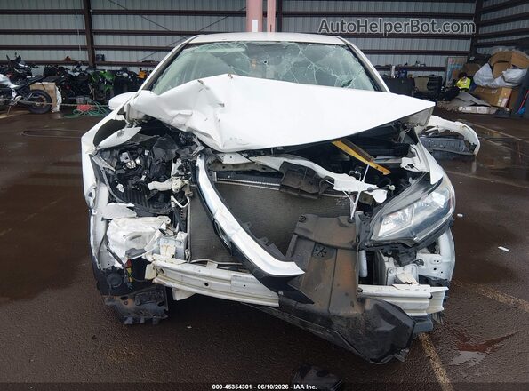 3HGGK5H49KM700193 2019 HONDA FIT Белый Вид задней части салона