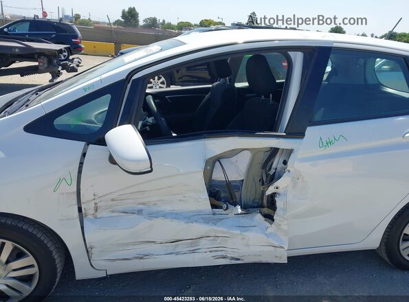 3HGGK5H53HM710185 2017 HONDA FIT White Widok z przodu