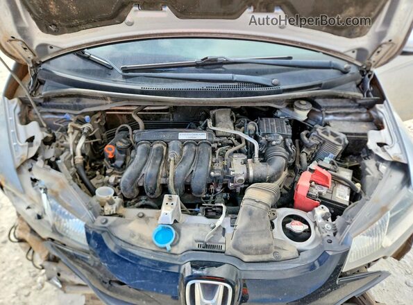 3HGGK5H54HM703620 2017 HONDA FIT Серебряный Вид задней части салона