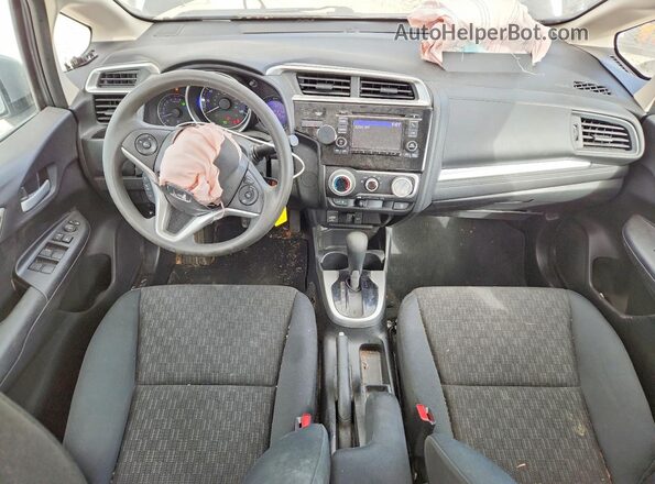 3HGGK5H54HM703620 2017 HONDA FIT Серебряный Вид панели приборов