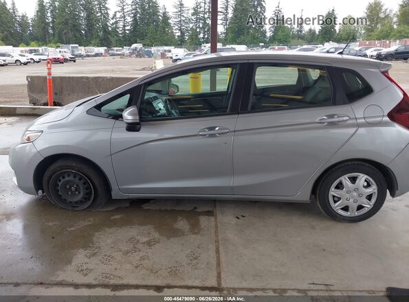 3HGGK5H58HM713843 2017 HONDA FIT Silver Սալոնի 360 աստիճան տեսք