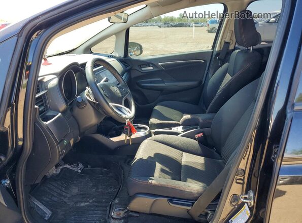 3HGGK5H6XJM102937 2018 HONDA FIT Черный Вид салона спереди