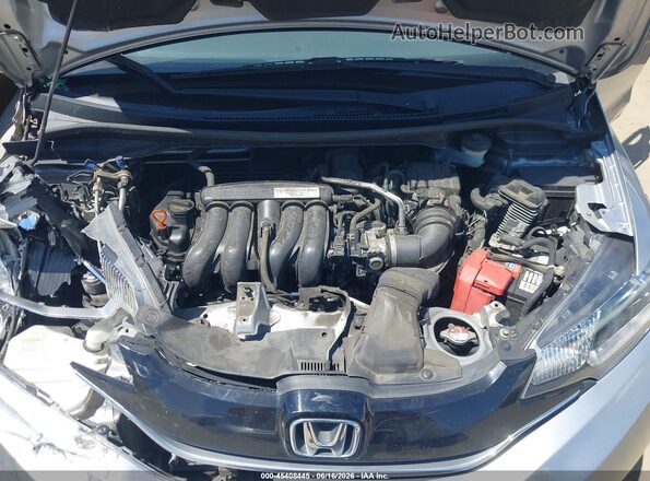 3HGGK5H72HM709904 2017 HONDA FIT Silver უკანა ხედი