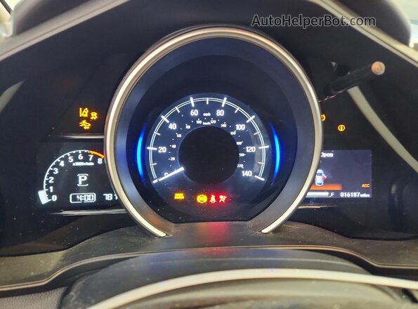 3HGGK5H75JM715833 2018 HONDA FIT Red 