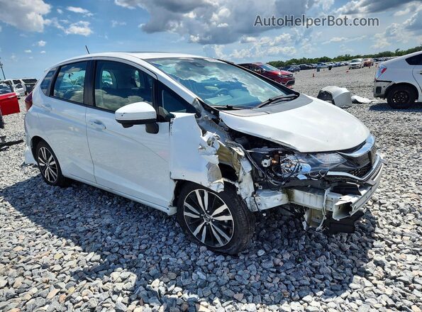 3HGGK5H81JM711366 2018 HONDA FIT White Передня права чверть