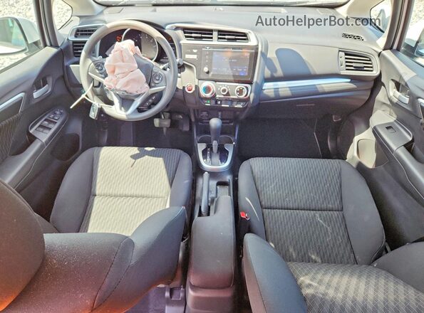 3HGGK5H81JM711366 2018 HONDA FIT White Вид панелі приладів