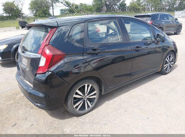 3HGGK5H81JM731682 2018 HONDA FIT Black Rear right