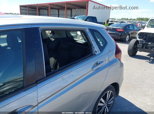 3HGGK5H82JM720058 2018 HONDA FIT Silver 