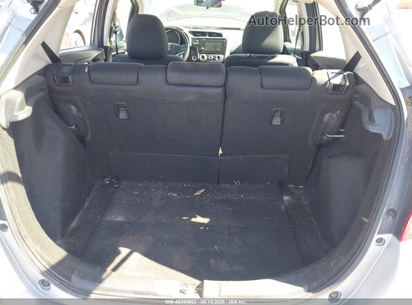 3HGGK5H82JM720058 2018 HONDA FIT Silver 