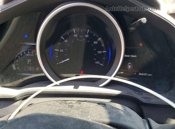 3HGGK5H82KM739971 2019 HONDA FIT Black Սարքավորումների վահանակի տեսք