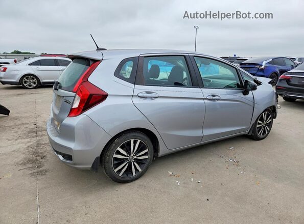 3HGGK5H83JM711207 2018 HONDA FIT Silver Задня права чверть