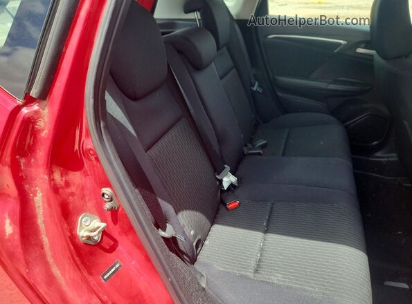3HGGK5H83KM753667 2019 HONDA FIT Red Հետևի նստատեղերի տեսք
