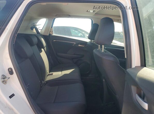 3HGGK5H87JM707614 2018 HONDA FIT White Rear seats view